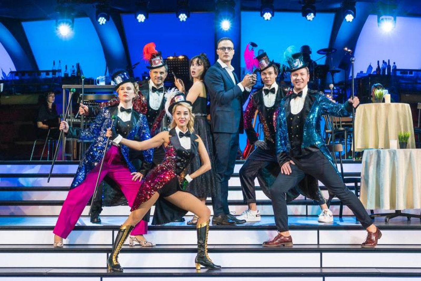 Review: FIRST DATE at MDM Theater  Image