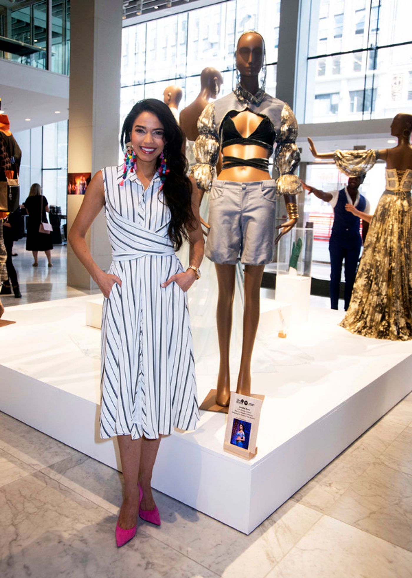 Photo Flash: Sierra Boggess, Gavin Creel & More Check Out Disney-Inspired Designs at FIT  Image