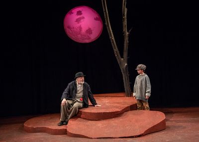 Tom Gleadow and Hayley Pezza in WAITING FOR GODOT at The Wilbury Theatre Group in Pro Photo