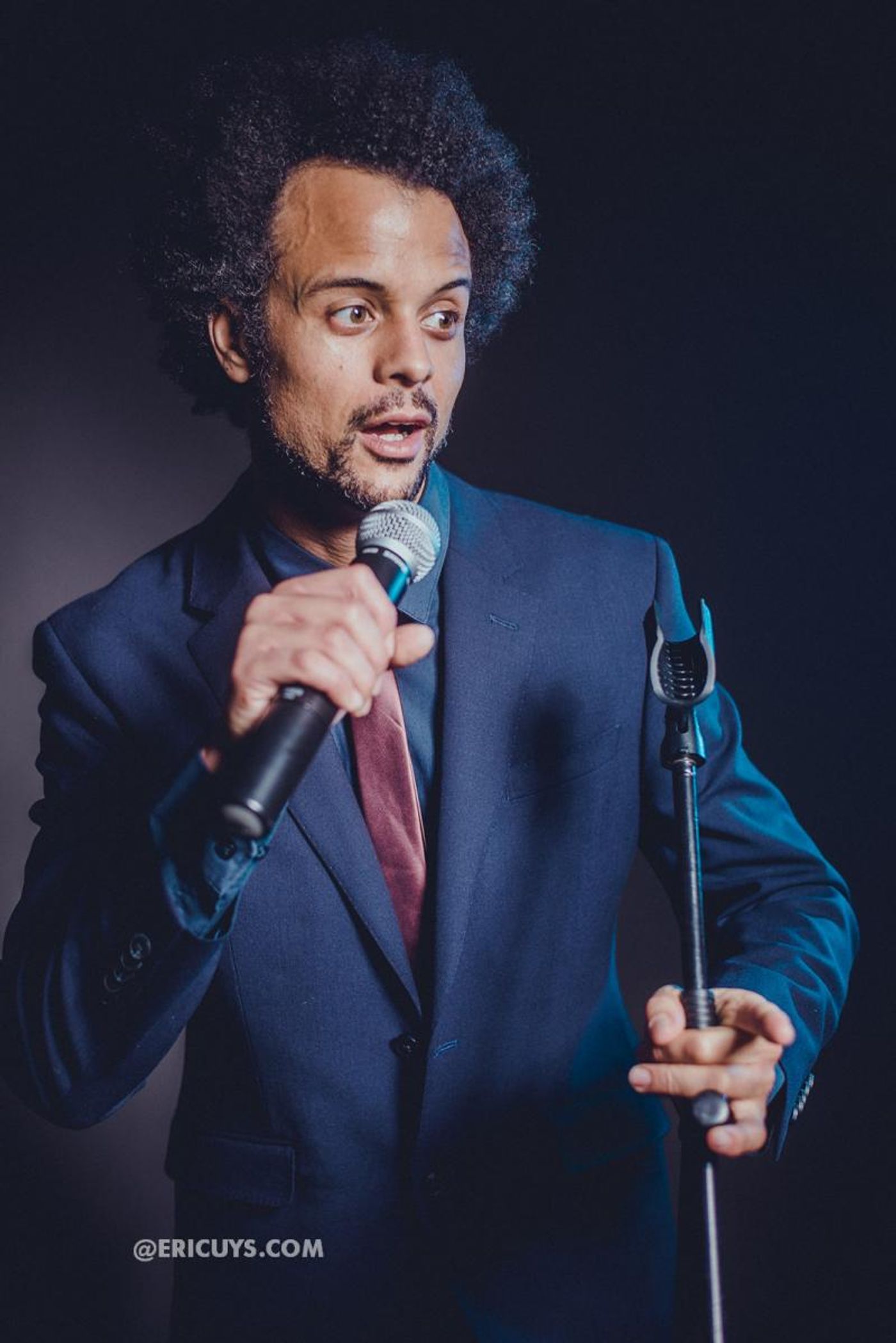 Interview: Charles Tertiens Returns to the Cape Town Stage for a Night of Comedy Magic Image