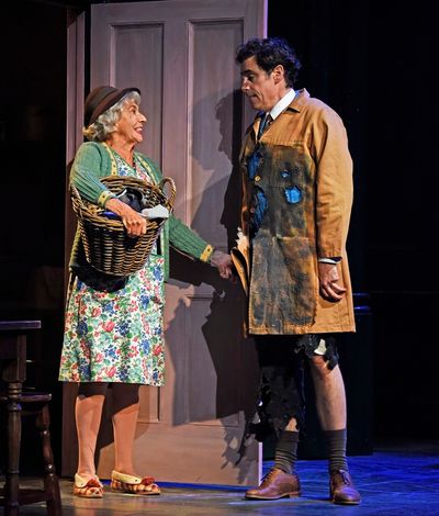Sue Johnston and Stephen Mangan Photo