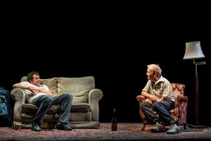 Tom Mothersdale, Toby Jones
 Photo