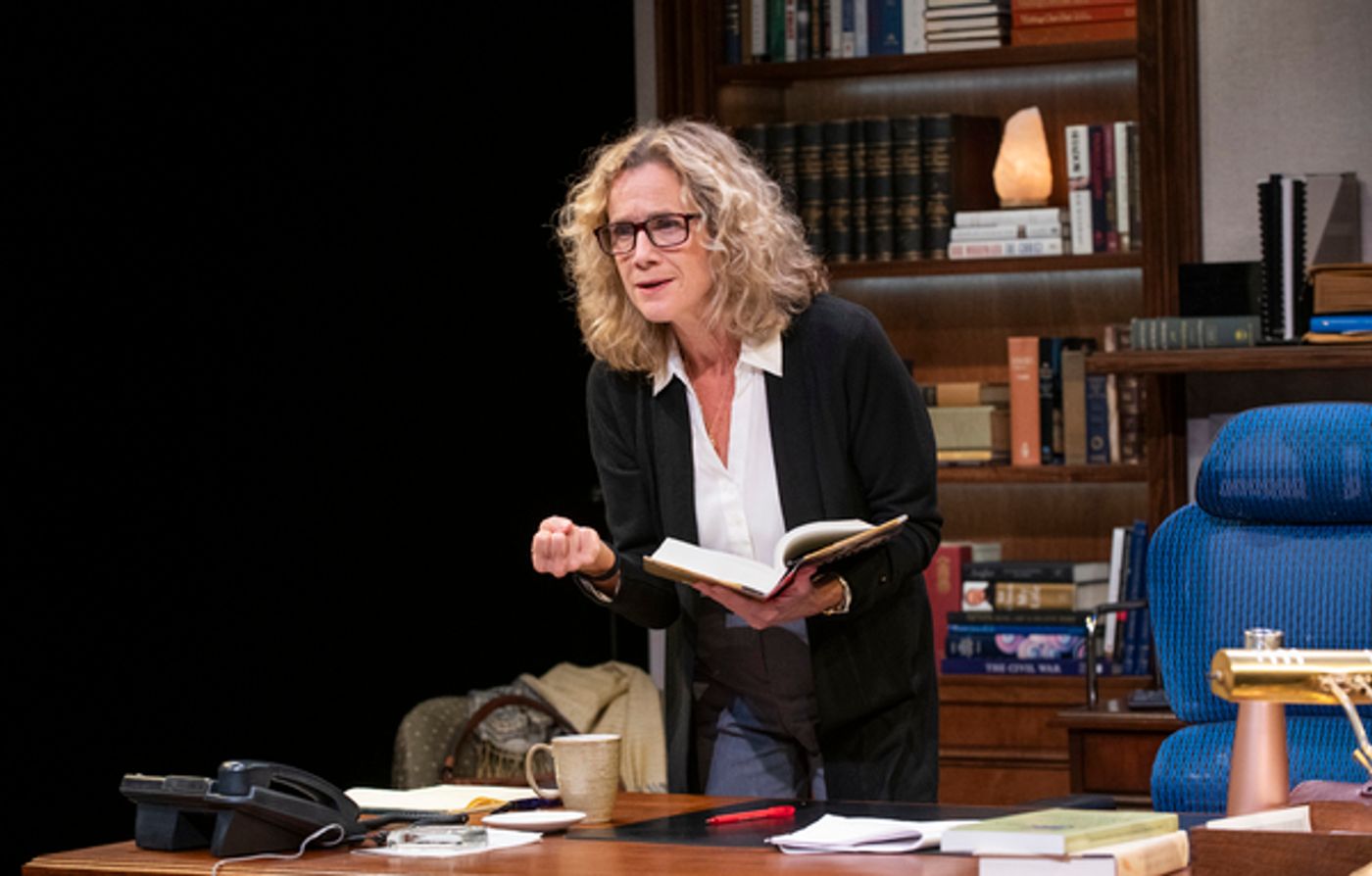 Photo Flash: First Look at Milwaukee Rep's THE NICETIES  Image
