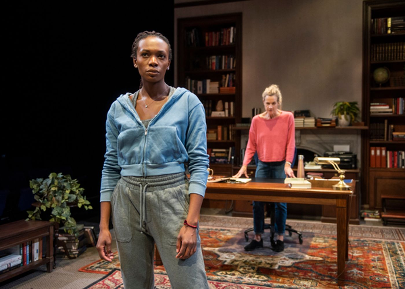 Photo Flash: First Look at Milwaukee Rep's THE NICETIES  Image