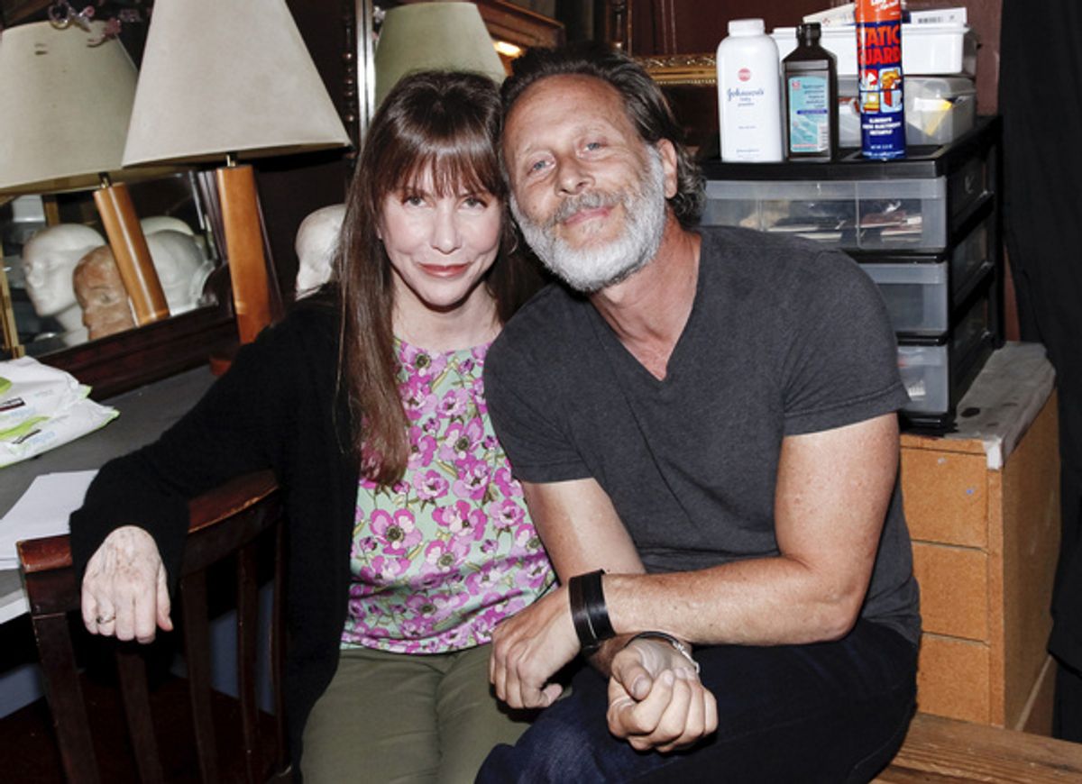 Laraine Newman (l.), Steven Weber. at 