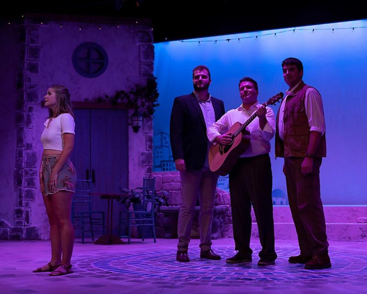Review: MAMMA MIA, That's a Spicy Musical at Allenberry  Image