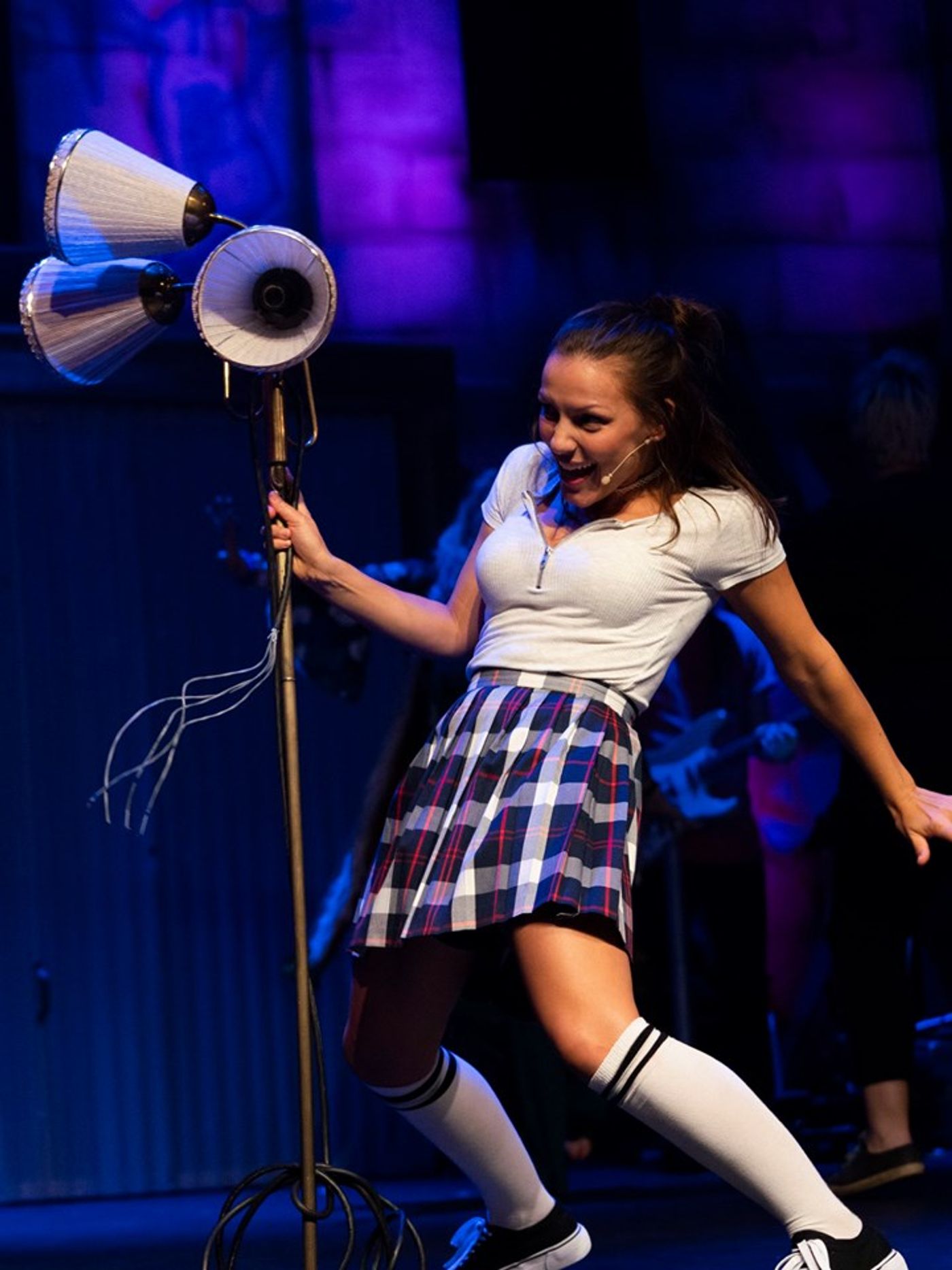 Review: IDYLL at Lillestrøm Kultursenter - Idyllic Performances Makes the Show  Image