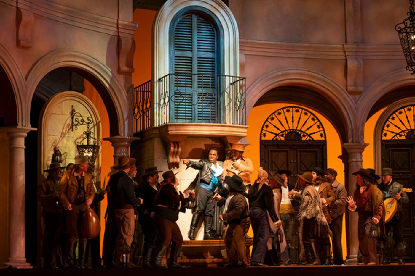 Photo Flash: Lyric Opera Presents THE BARBER OF SEVILLE  Image