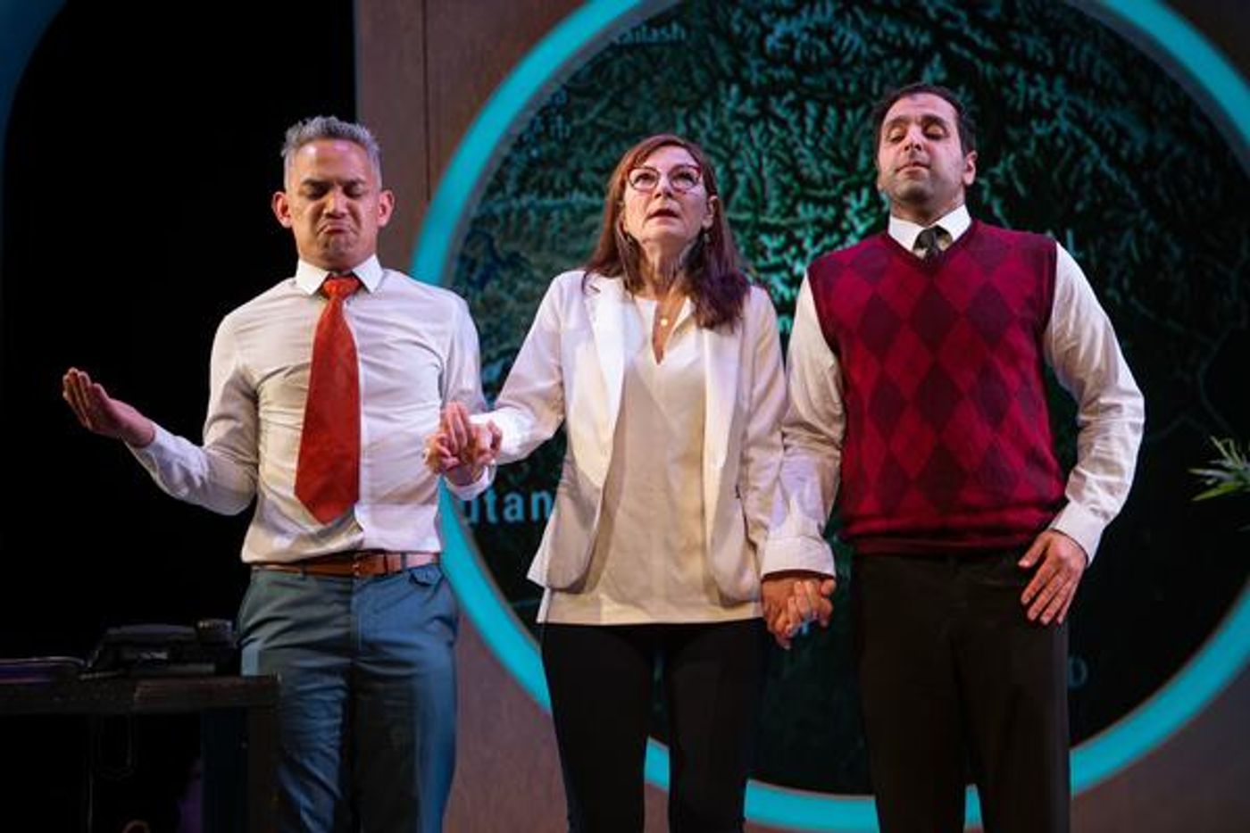 Photo Flash: First Look At YOGA PLAY At Laguna Playhouse  Image