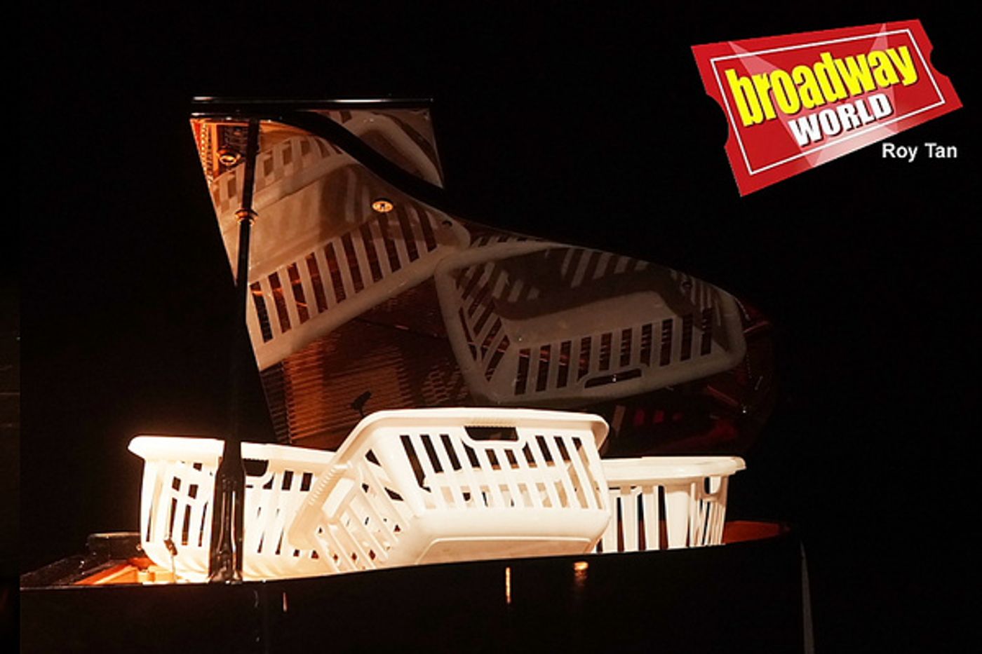 Photo Flash: Breakin' Convention Presents 1mm Au Dessus Du Sol Photo Flash: Breakin' Convention Presents 1mm Au Dessus Du Sol Image