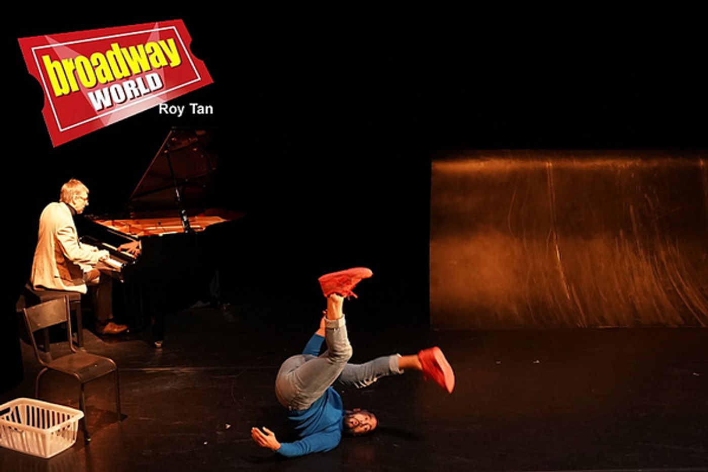 Photo Flash: Breakin' Convention Presents 1mm Au Dessus Du Sol Photo Flash: Breakin' Convention Presents 1mm Au Dessus Du Sol Image