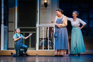 Ian McLaughlin, Carole Healey, Jillian Kates @ BroadwayWorld Ian McLaughlin, Carole Healey, Jillian Kates Photo