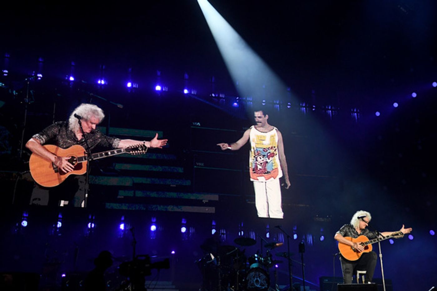 Photo Flash: Queen + Adam Lambert, Carole King, Alicia Keys, Kelly Clarkson, and More at the Global Citizen Festival  Image