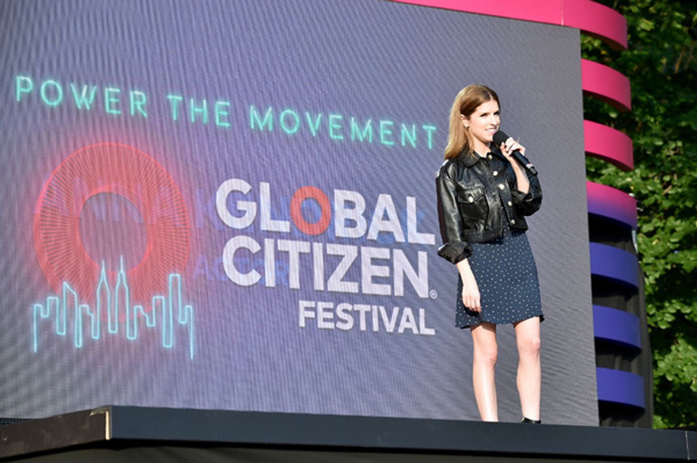 Photo Flash: Queen + Adam Lambert, Carole King, Alicia Keys, Kelly Clarkson, and More at the Global Citizen Festival  Image
