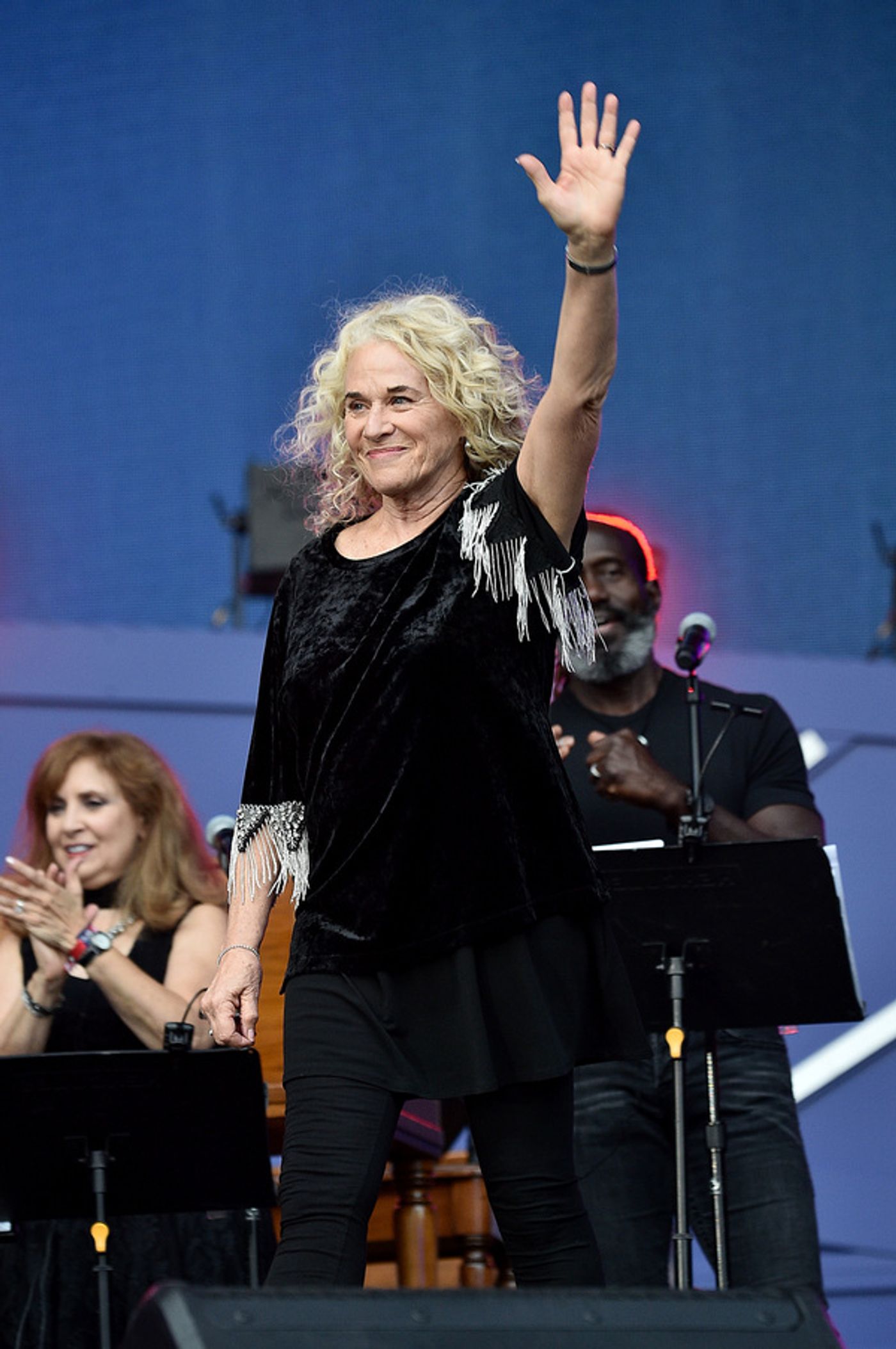Photo Flash: Queen + Adam Lambert, Carole King, Alicia Keys, Kelly Clarkson, and More at the Global Citizen Festival  Image