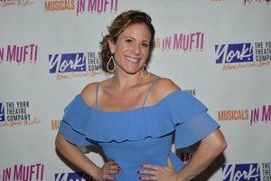 Kristy Cates @ BroadwayWorld Kristy Cates Photo