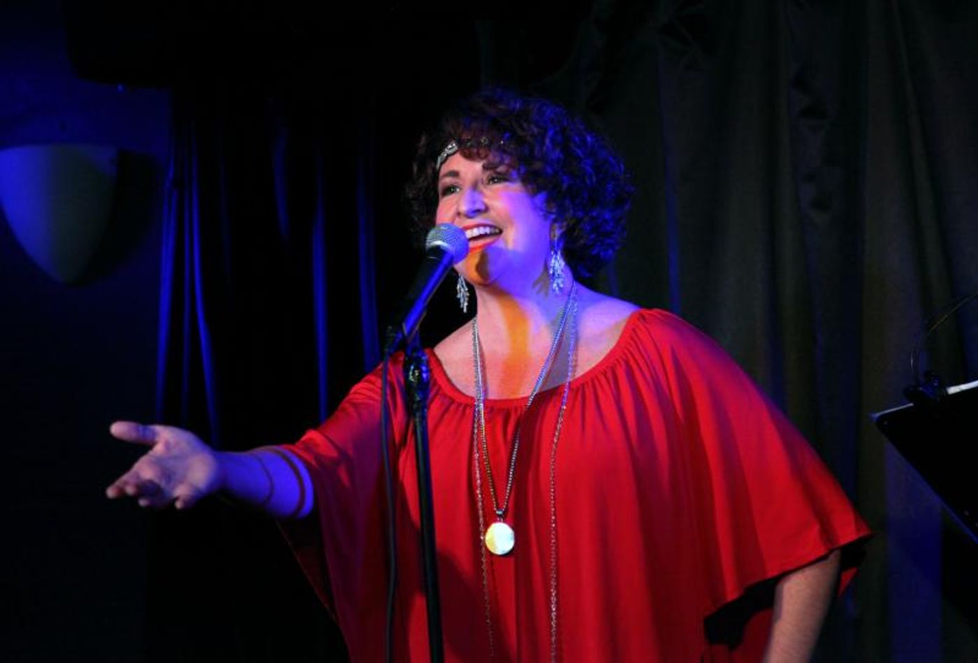 Review: Lisa Viggiano Sparkles in FROM LADY DAY TO THE BOSS at Pangea  Image