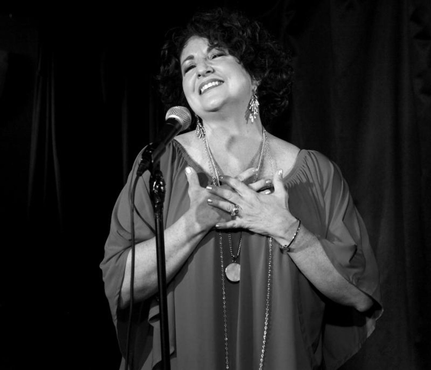 Review: Lisa Viggiano Sparkles in FROM LADY DAY TO THE BOSS at Pangea  Image