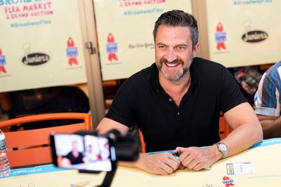 Raul Esparza Photo