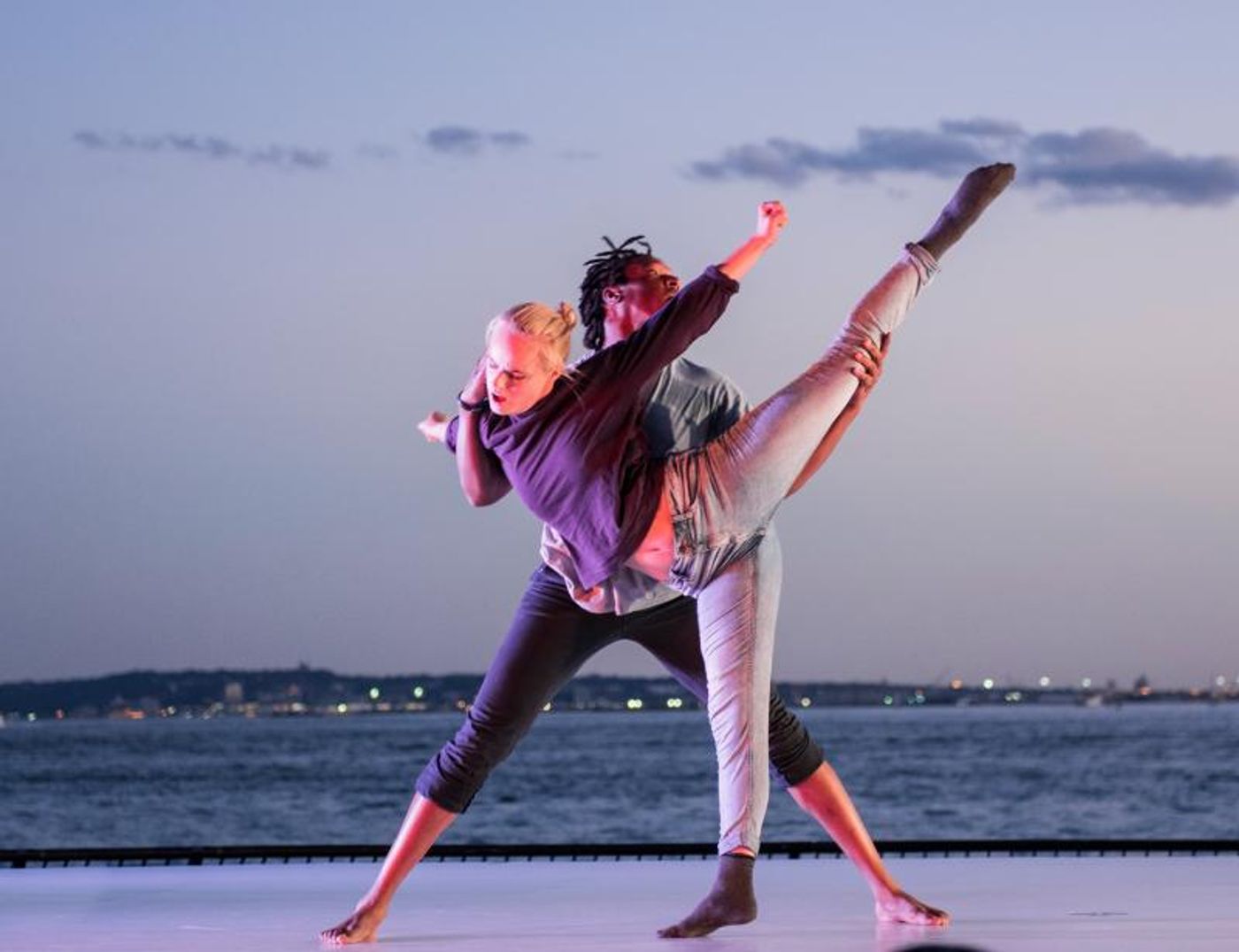 Review: A Washout of Wan Music at Battery Dance Festival  Image