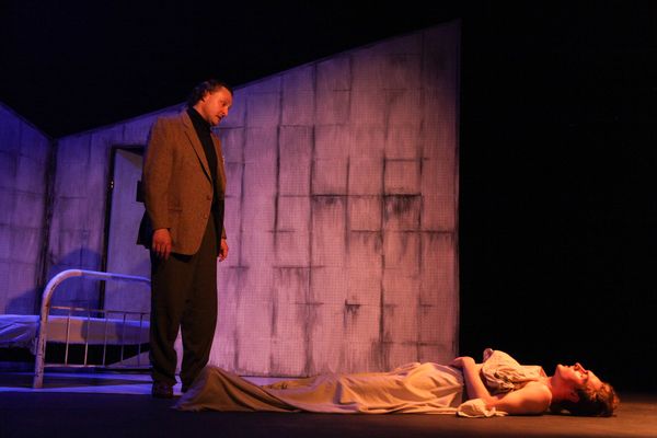 Photos: First Look at AstonRep Theatre's EQUUS — photo 3 of 10