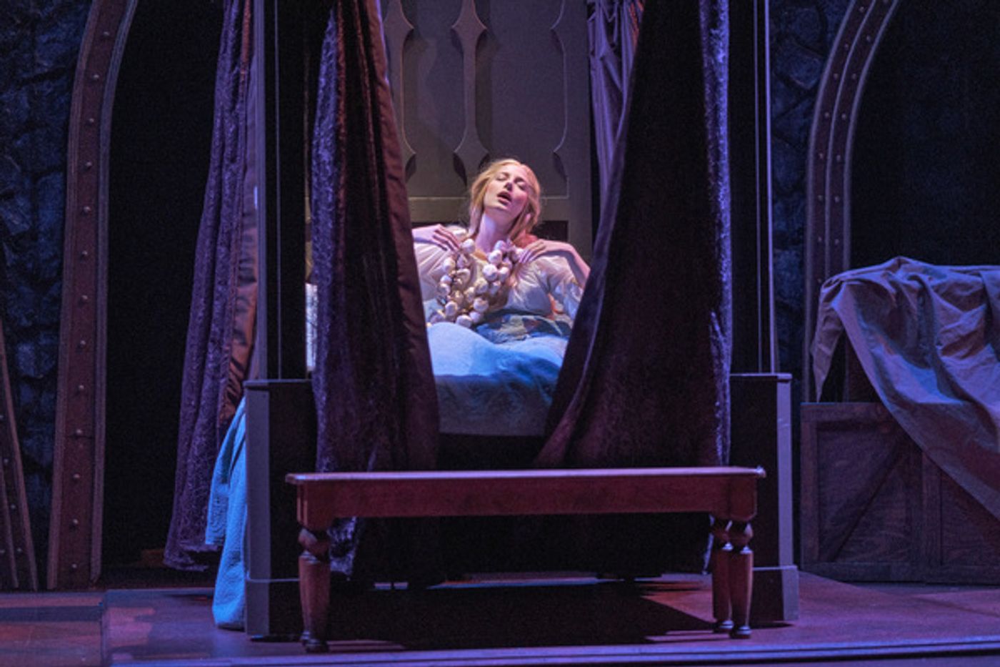 Photo Flash: First Look at DRACULA at ZACH Theatre  Image