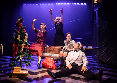 Jassie May, Tracie Bennett, Harry Cross, Benjamin Wong Photo