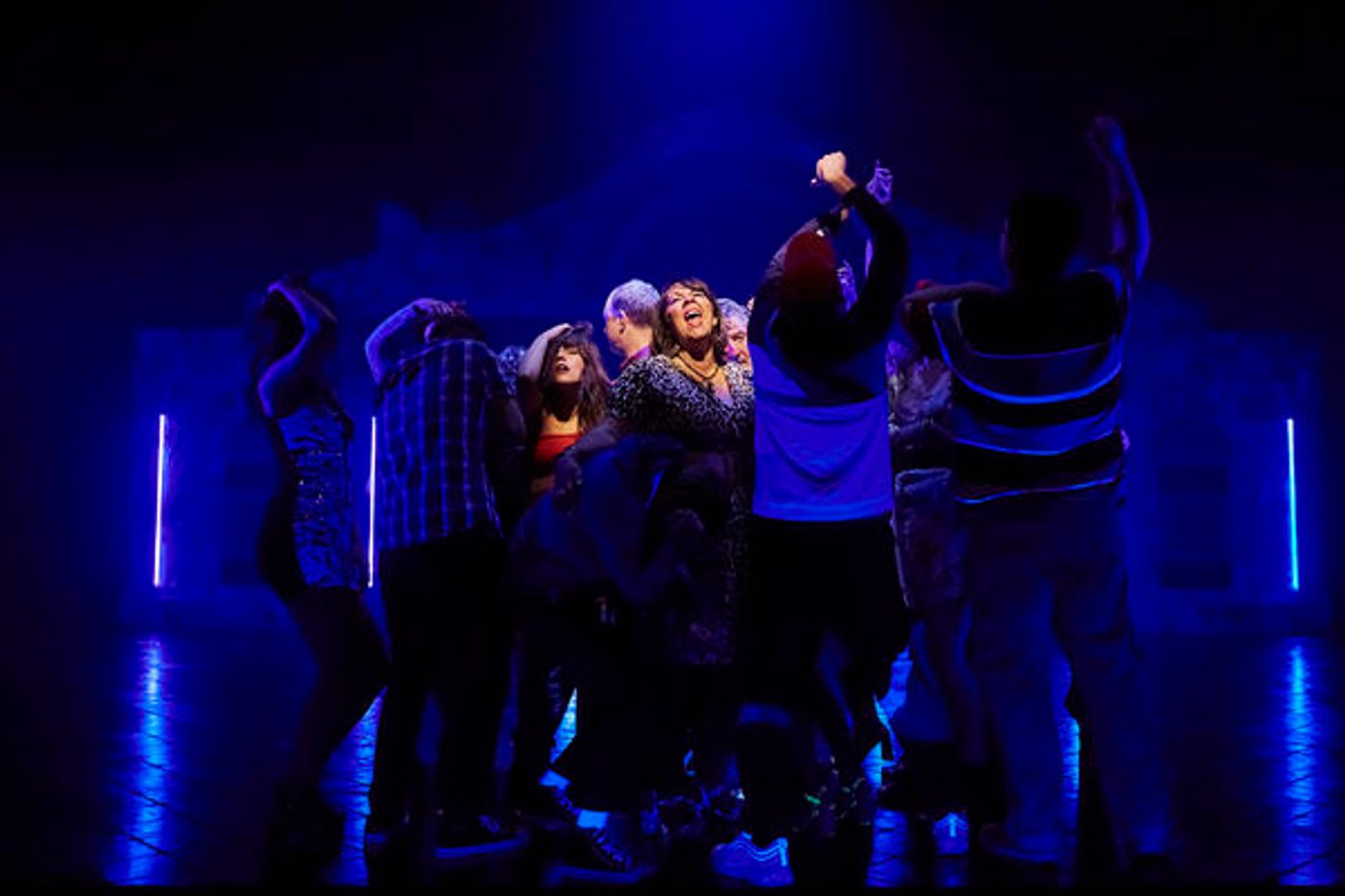 Photo Flash: First Look at PAVILION at Theatr Clwyd  Image