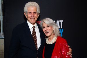 Tony Roberts, Jamie deRoy @ BroadwayWorld Tony Roberts, Jamie deRoy Photo