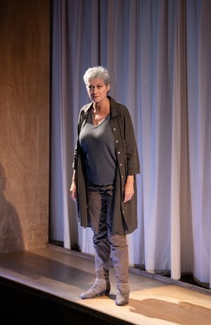 Valerie Leonard  Photo