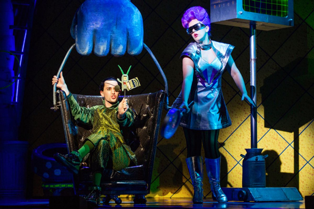 Tristan McIntyre as Sheldon Plankton and Caitlin Ort as Karen the Computer in The SpongeBob Musical at 