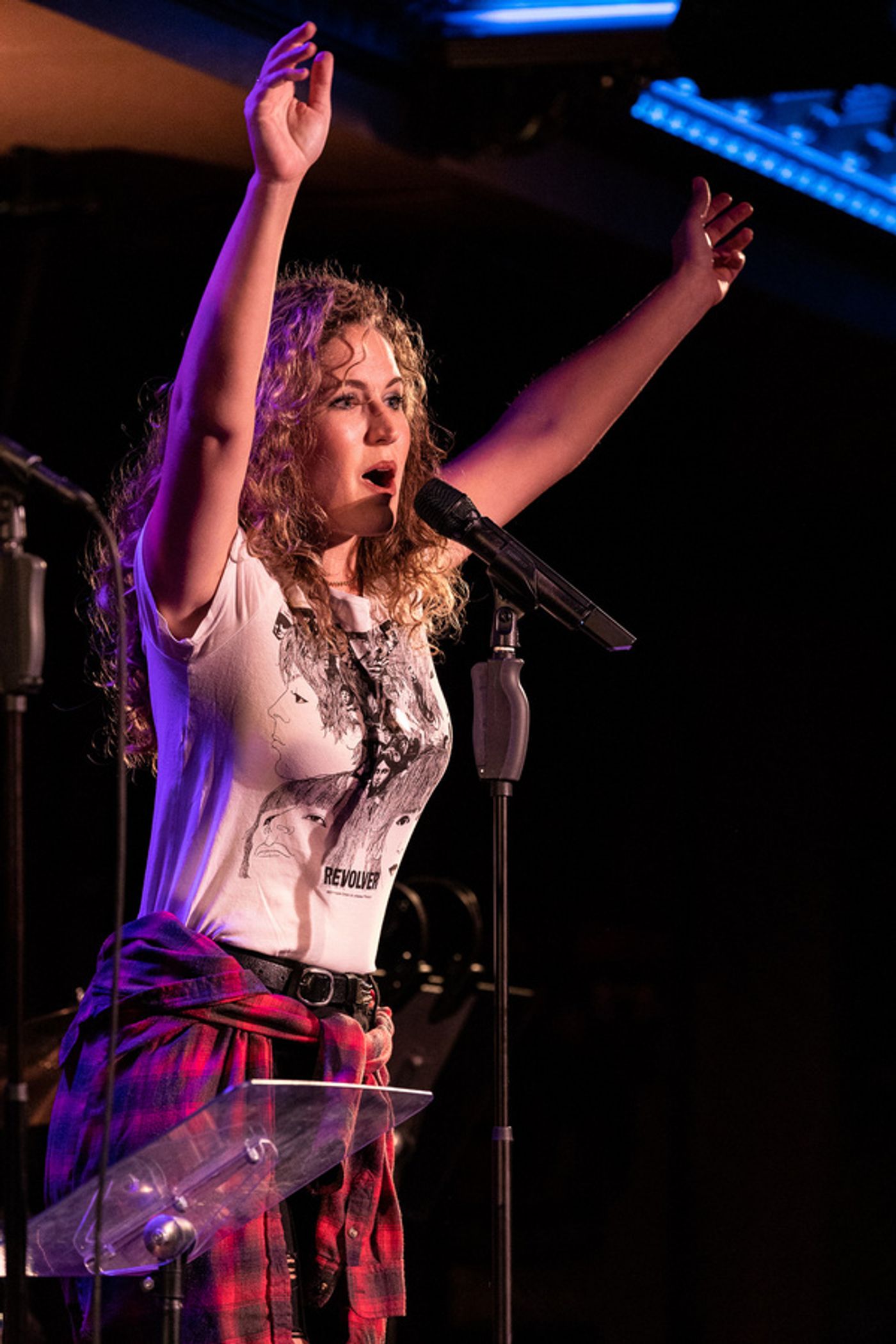 Photo Flash: 54 SINGS HILARY DUFF At Feinstein's/54 Below  Image
