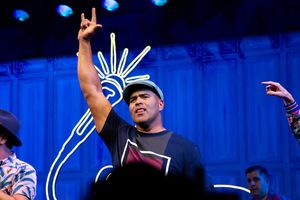 Christopher Jackson Photo