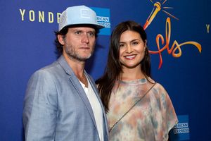Steven Pasquale, Phillipa Soo @ BroadwayWorld Steven Pasquale, Phillipa Soo Photo