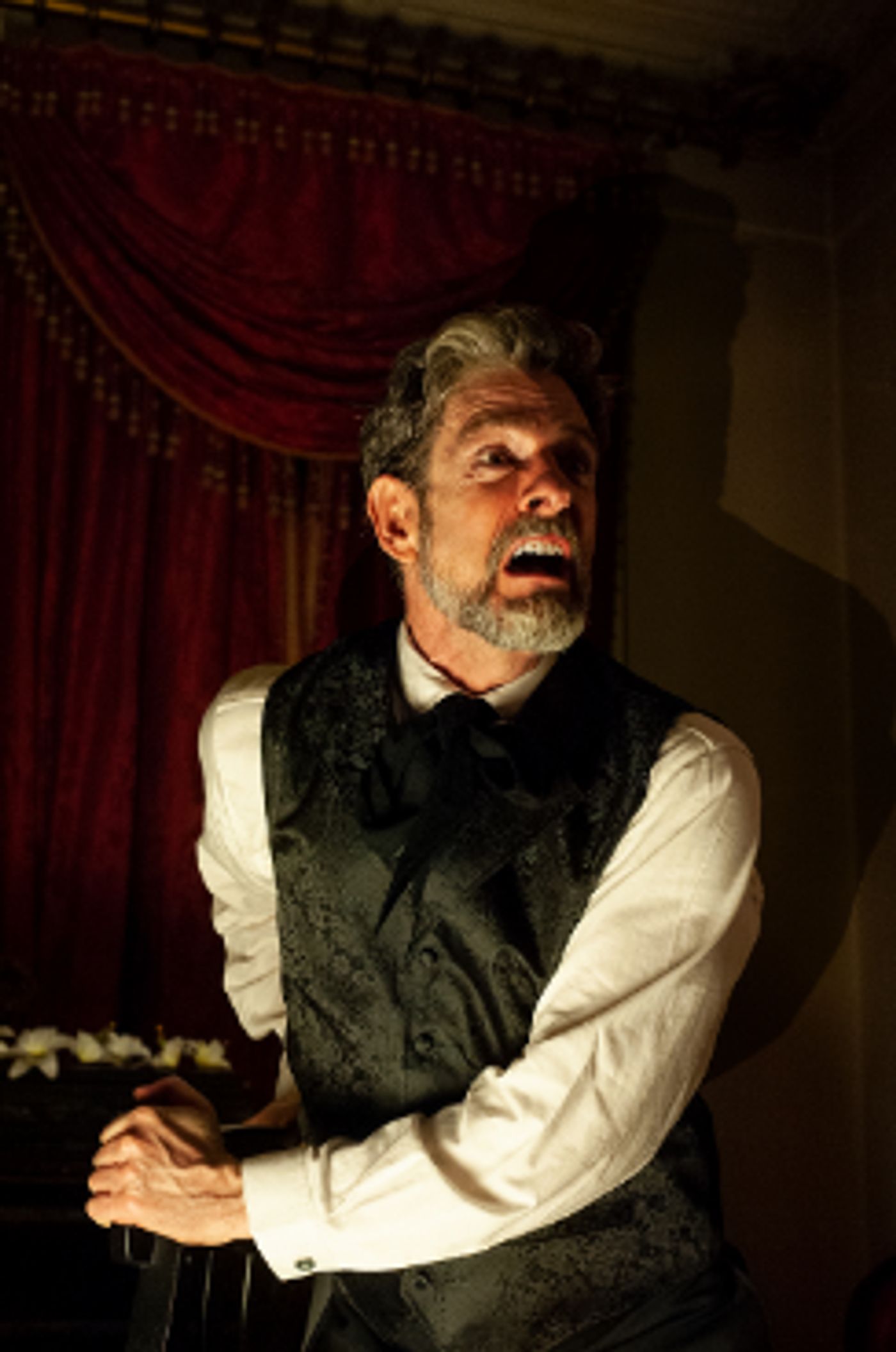 Review: John Kevin Jones Bring Exquisite Chill To KILLING AN EVENING WITH EDGAR ALLAN POE  Image