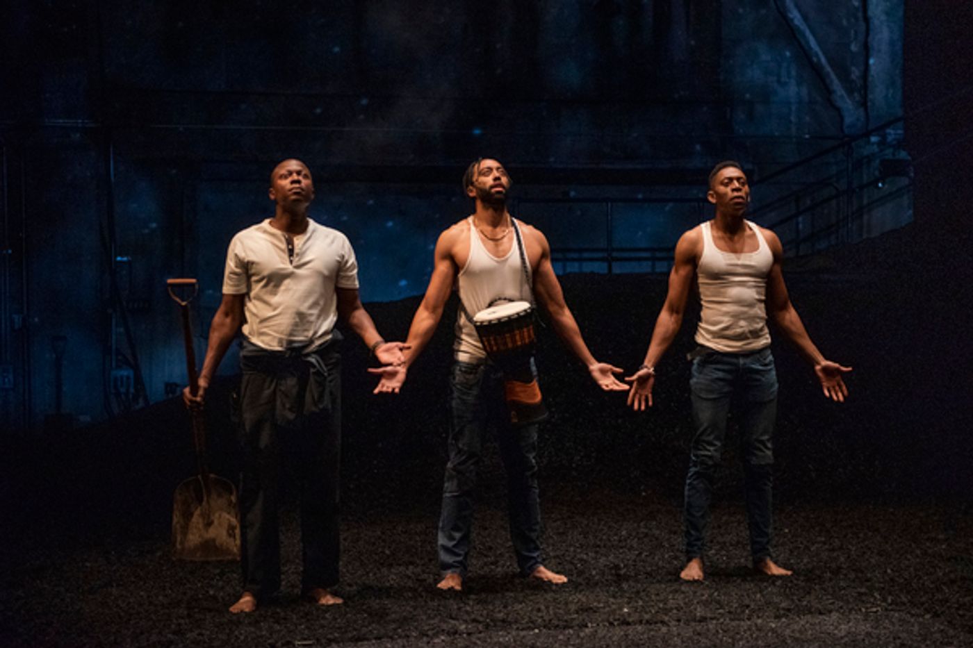 Photo Flash: First Look at Steppenwolf's THE BROTHERS SIZE  Image
