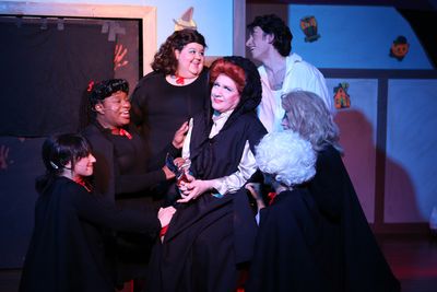  Ed Jones, Alexa Castelvecchi, Robert Williams, Brenna L. Watkins, Max McKune, Graham Photo