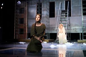 Jodi Dominick, Jillian Kates @ BroadwayWorld Jodi Dominick, Jillian Kates Photo