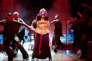 Carole Healey, Jessie Cope Miller, David Anthony Smith, Alex Syiek, Mack Sharilla, La Photo