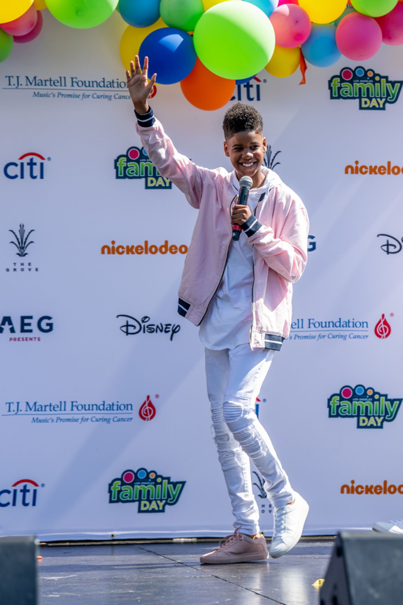 Photo Flash: JoJo Siwa, Ally Brooke, Abby Lee Miller, and More Attend T.J. Martell Foundation's LA Family Day Photo Flash: JoJo Siwa, Ally Brooke, Abby Lee Miller, and More Attend T.J. Martell Foundation's LA Family Day Image
