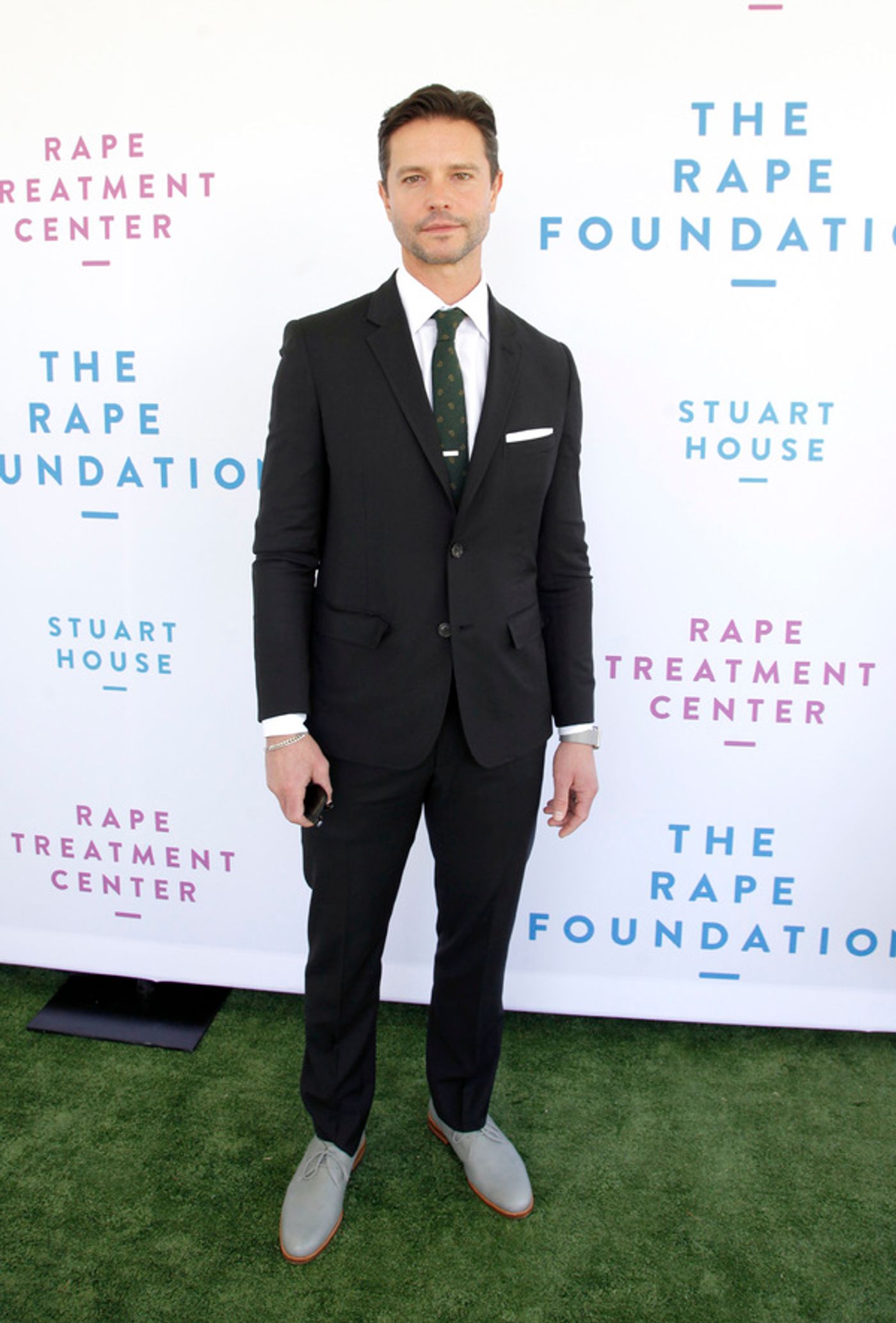 Photo Flash: Angela Bassett, Elizabeth Olsen, David Schwimmer and More Attend The Rape Foundation's Annual Brunch  Image