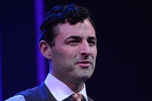 Max Von Essen @ BroadwayWorld Max Von Essen Photo