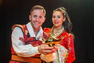 X factors Sean Smith as Aladdin with The Voice UK''s Kelsey Beth Crossley as Princess Jasmine @ BroadwayWorld X factors Sean Smith as Aladdin with The Voice UK''s Kelsey Beth Crossley as Princess Photo