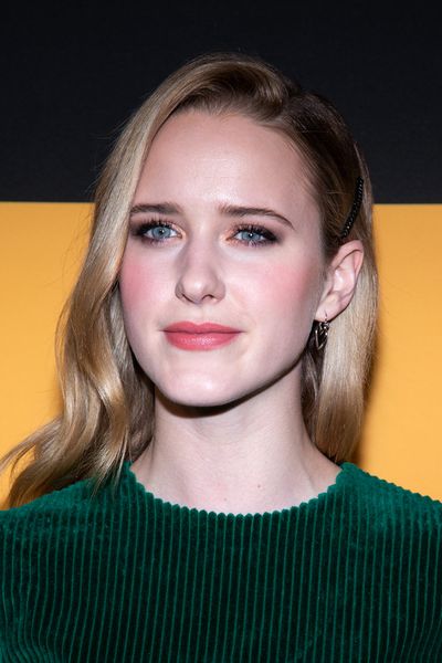 Rachel Brosnahan Photo