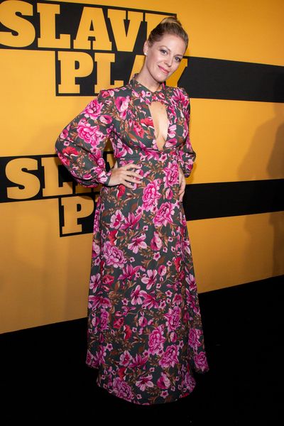 Elizabeth Stanley Photo