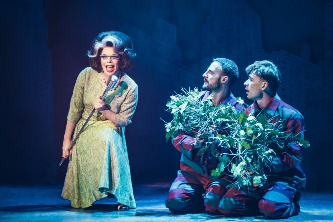 Review: THE COMEDY ABOUT A BANK ROBBERY at MDM Theatre Review: THE COMEDY ABOUT A BANK ROBBERY at MDM Theatre Image