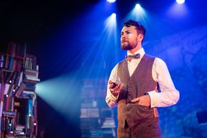 Ryan Bennett @ BroadwayWorld Ryan Bennett Photo