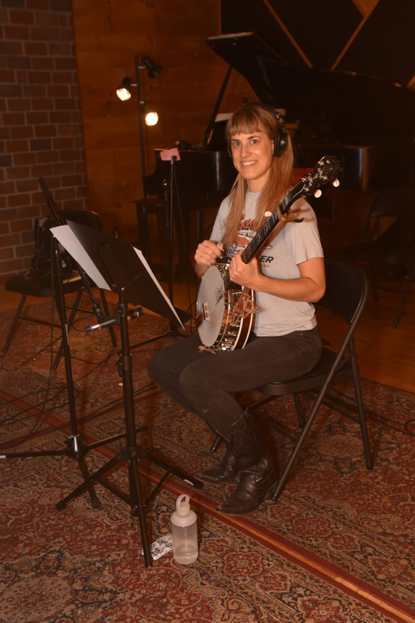 BWW Exclusive: Mary Testa, Rebecca Naomi Jones and the Cast of OKLAHOMA! Get Ready for a New Year with Carols for a Cure  Image