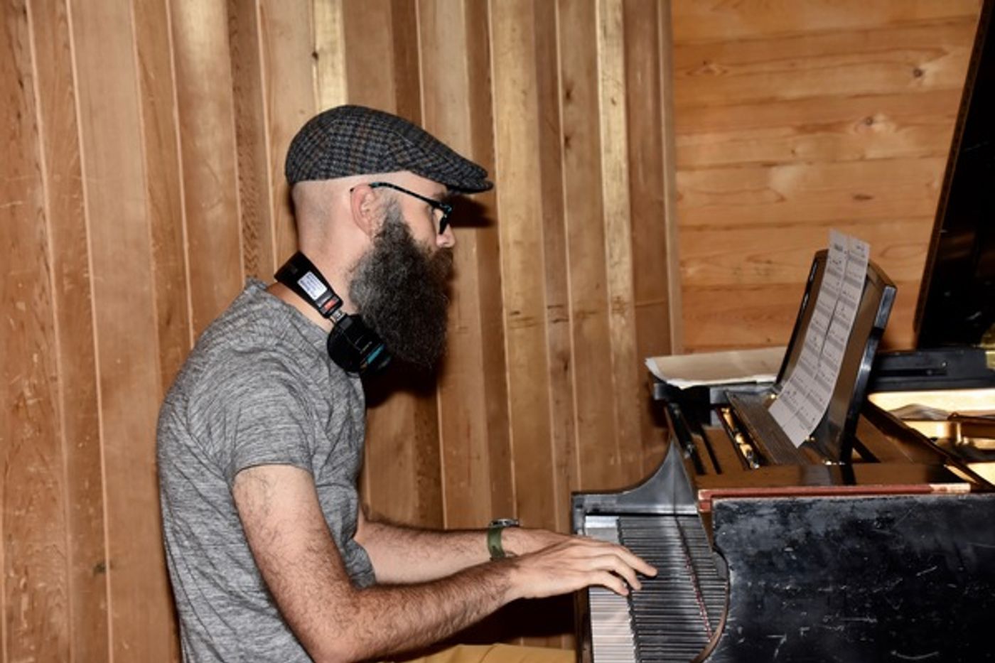 BWW Exclusive: HAMILTON's Daniel Breaker and Joanna A. Jones Join Forces for Carols For A Cure  Image