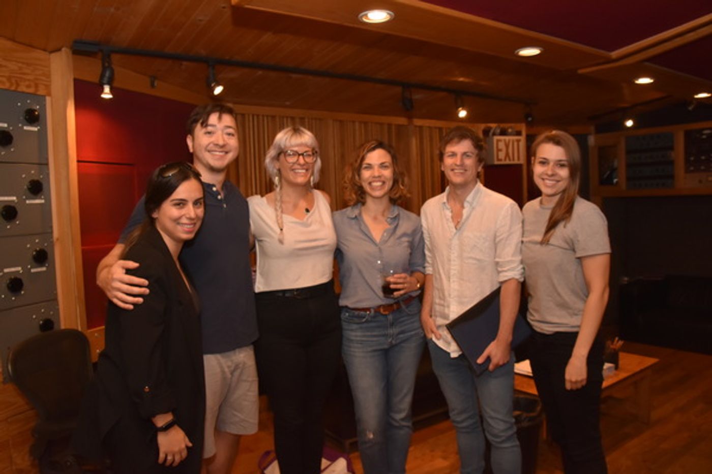 BWW Exclusive: TOOTSIE's Lilli Cooper and Santino Fontana Jingle All the Way for Carols For A Cure  Image